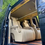 great van on tour บริการให้เช่ารถตู้ Hyundai H1 พร้อมคนขับ
