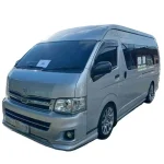 เช่ารถตู้ VIP รุ่น Toyota Commuter พร้อมบริการคนขับมืออาชีพ