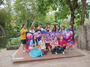 บริการเช่ารถตู้ VIP พร้อมคนขับ สำหรับดูงานและสัมมนา